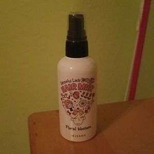 Floral hair mist